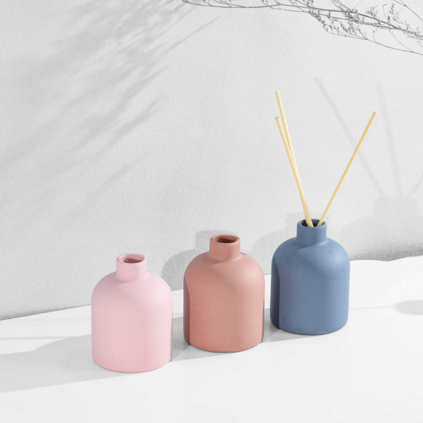 Ceramic Candle Jar /Diffuser (Including 4 Wood Stick)